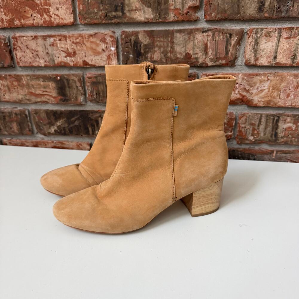 Toms Evie Honey Nubuck Ankle Boots Size 9.5 Suede Block Heel Bootie